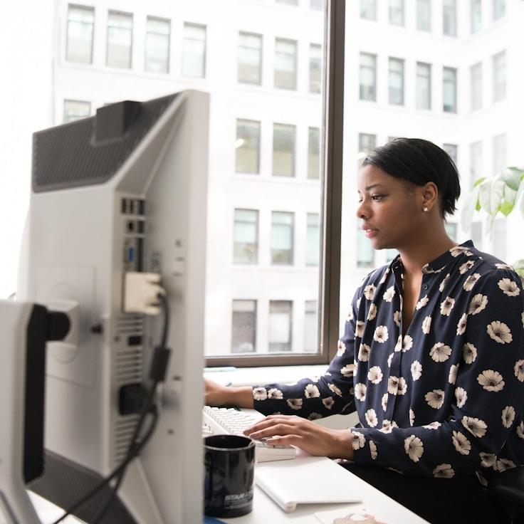 Collaborative mobile app development workflow